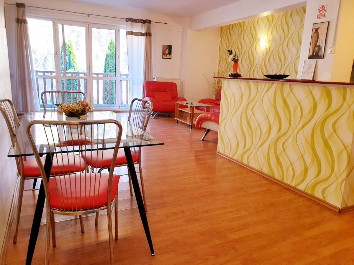 Sinaia Alex Apartments Екстер'єр фото